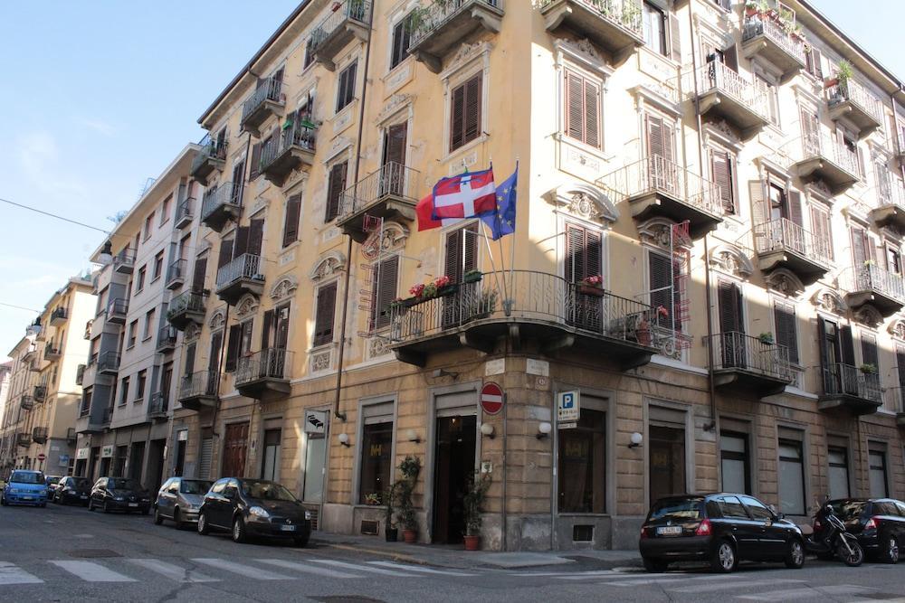 Hotel Montevecchio Torino Esterno foto
