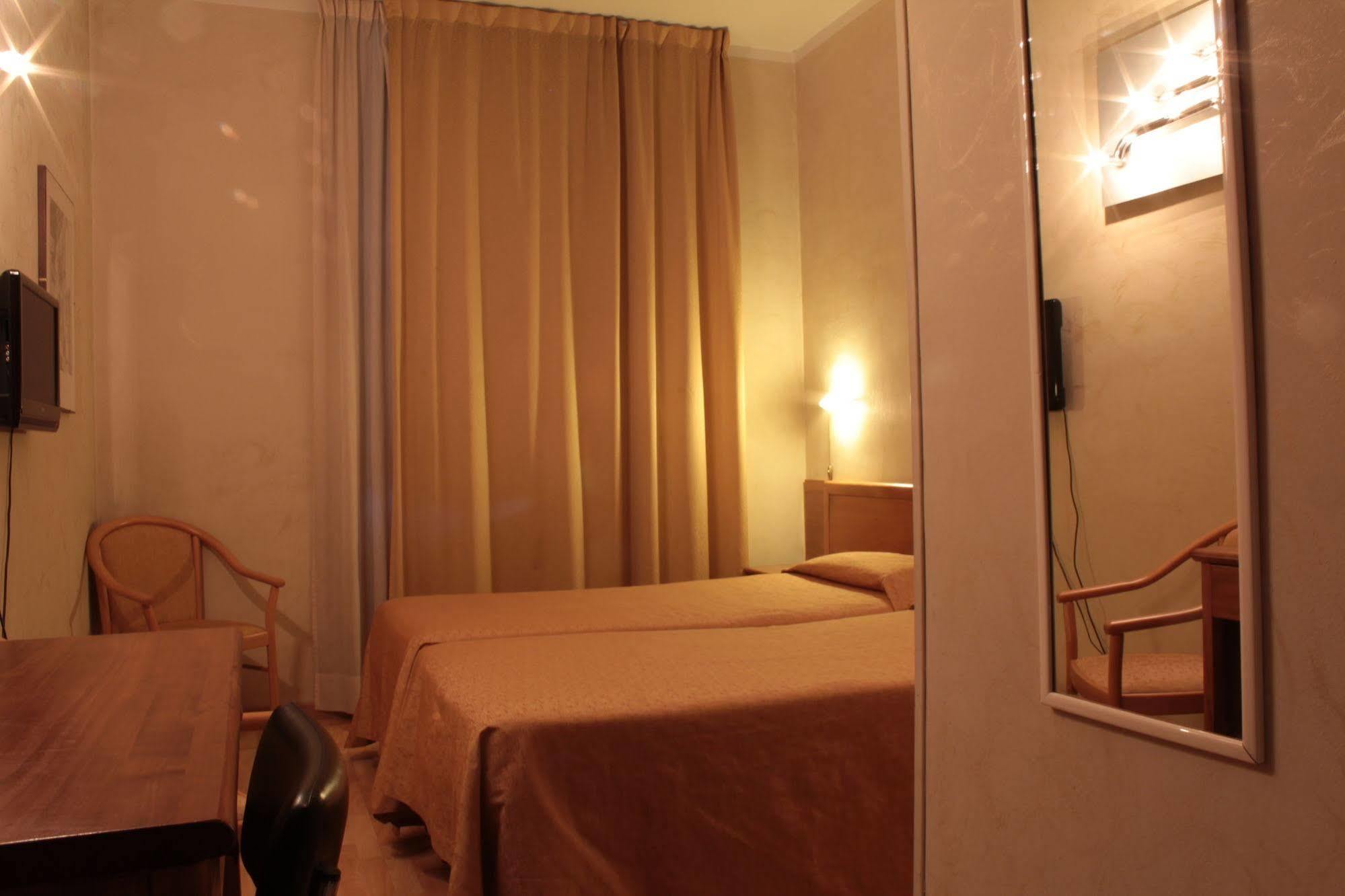 Hotel Montevecchio Torino Esterno foto